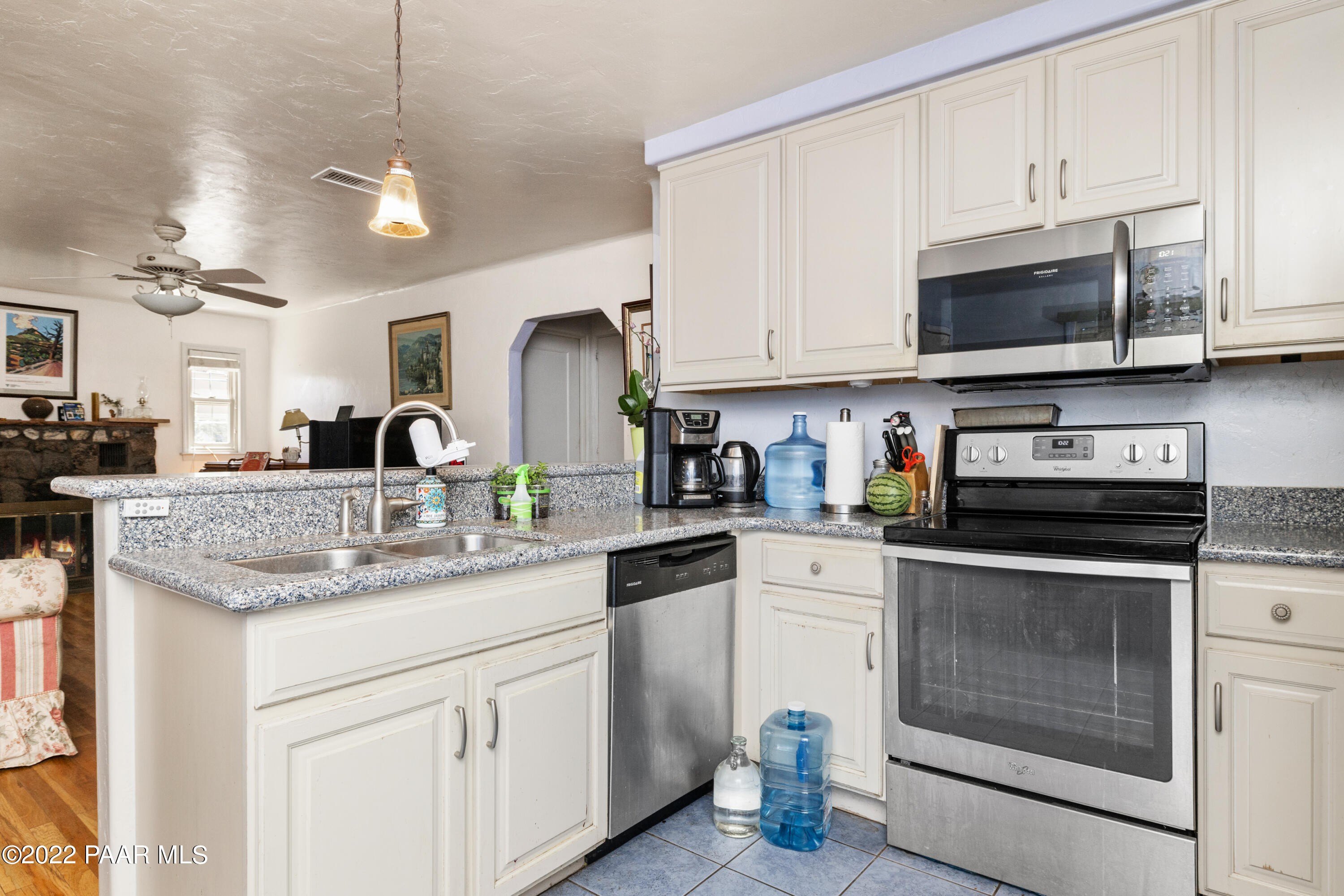 144 s penn ave, prescott,  AZ 86303