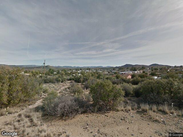 20591 e cedar canyon dr, mayer,  AZ 86333