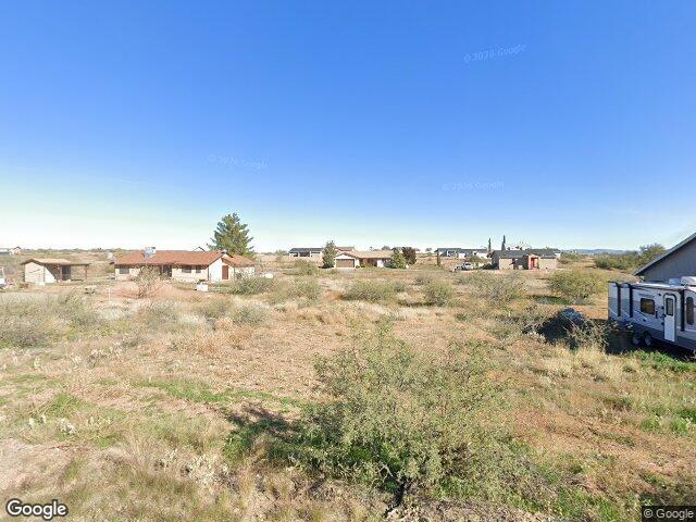 19926 e sierra dr, mayer,  AZ 86333
