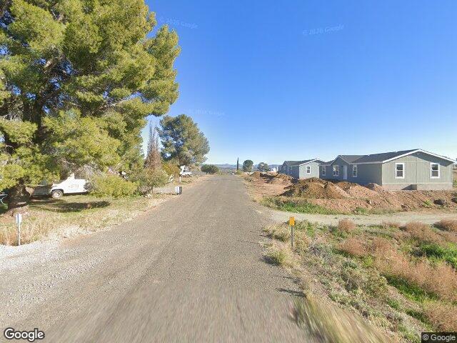 20861 e park view ln, mayer,  AZ 86333