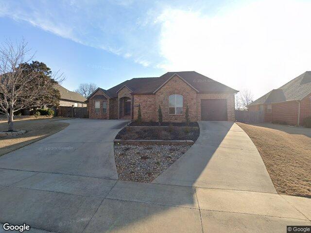 5807 s 66th st, cave springs,  AR 72718