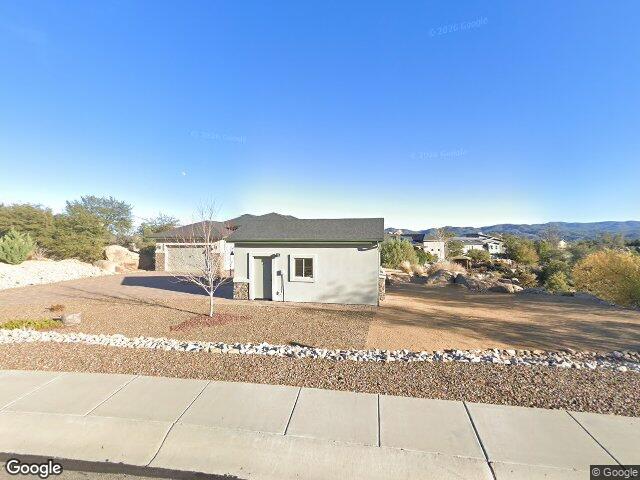 911 border ct, prescott,  AZ 86305
