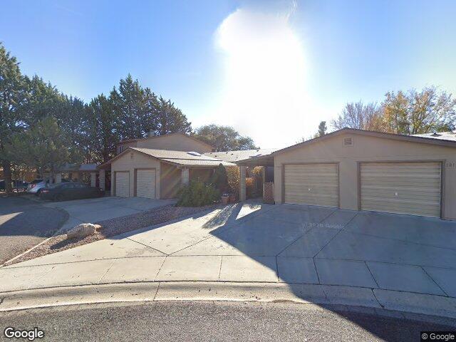 1607 mcqueen cres, prescott,  AZ 86303